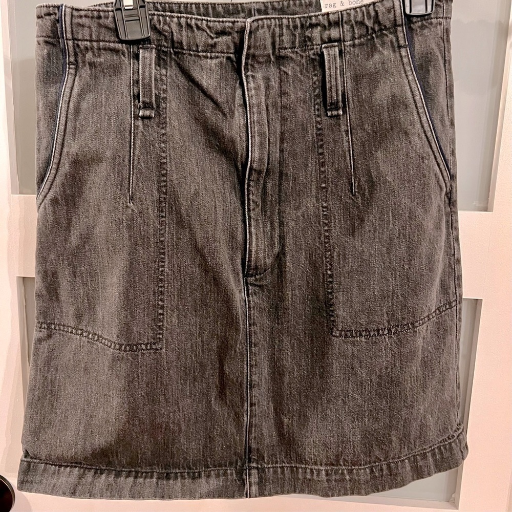 Rag & BONE black denim skirt. Size 27